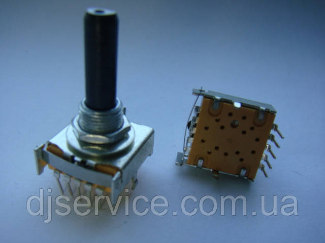 Перемикач 4p для колонок, процесорів, пультів Behringer