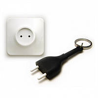 Ключница настенная и брелок для ключей Unplug Qualy (белый-черный)
