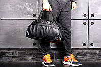 Спортивная сумка из эко кожи стильная модная вместительная Reebok, цвет черный (логотип черный)