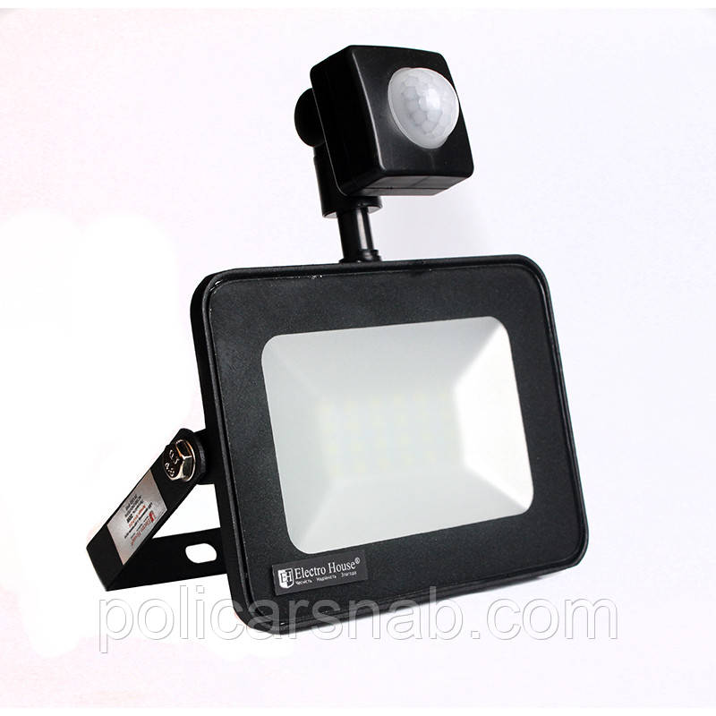 ElectroHouse LED прожектор із датчиком руху 20 W IP65