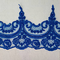 Святкове мереживо з кордом