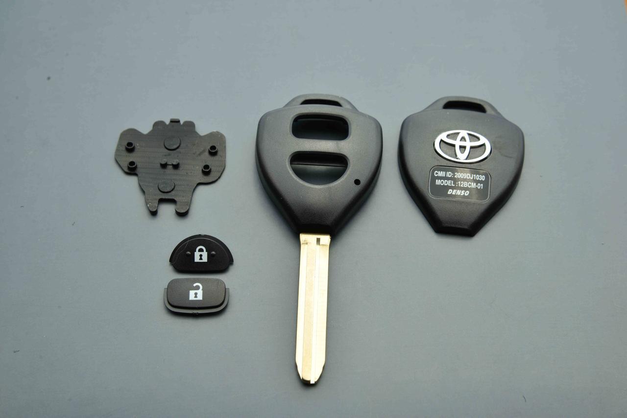 Корпус ключа Toyota Avensis, Auris, Yaris (Тойота Авенсіс, Ауріс, Ярис ...