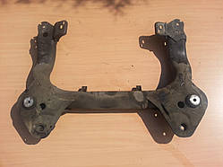 Передній підрамник Audi 100 A6 C4 91-97г