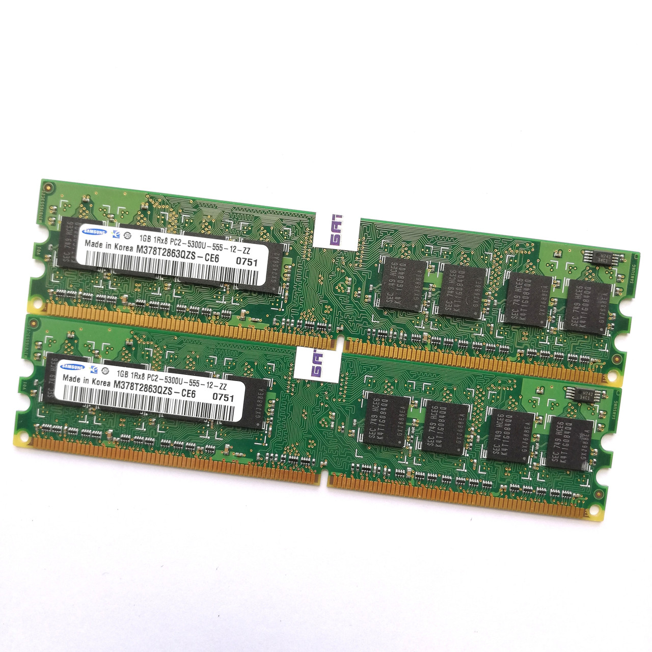 Комплект оперативной памяти Samsung DDR2 2Gb (1Gb+1Gb) 667MHz PC2 5300U 1R8 CL5 (M378T2863QZS-CE6) Б/У