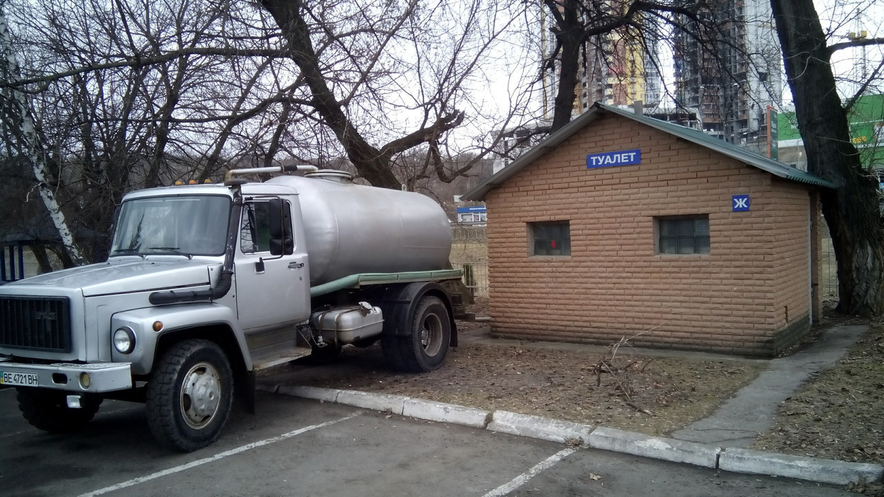 Викач зливних ям Лисники, Хатів, фото 1