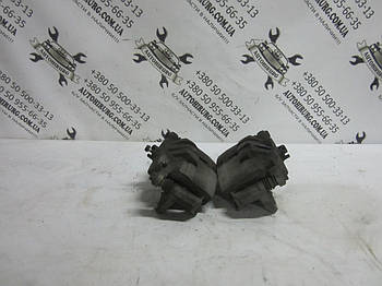 Передній гальмівний супорт Acura MDX