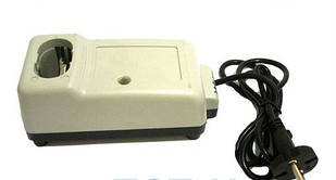 Зарядний пристрій шурупокрута Інтерскол 12 вольтів