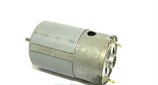 Мотор на шурупокрут 18 вольтів