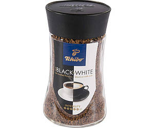 Кава розчинна Tchibo Black'n White 100 г у скляній банці. Германия