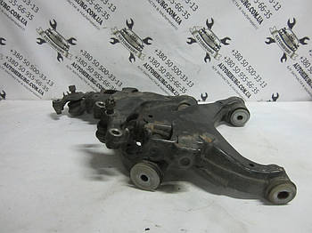 Передній нижній важіль Toyota Tundra