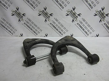 Передній верхній важіль Toyota Tundra