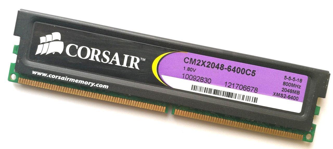 Ігрова оперативна пам'ять Corsair DDR2 2 Gb 800 MHz PC2 6400U CL5 (CM2X2048-6400C5) Б/В