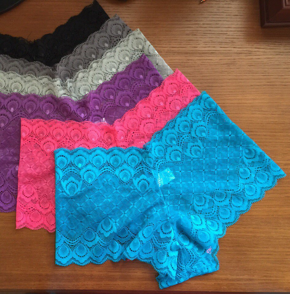 Жіночі гіпюрові шортики, трусики мереживні