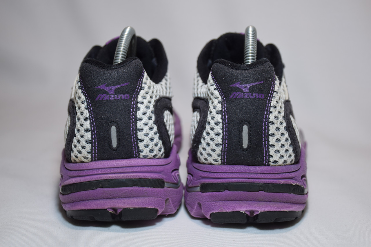 Mizuno wave enigma 2 purple deals