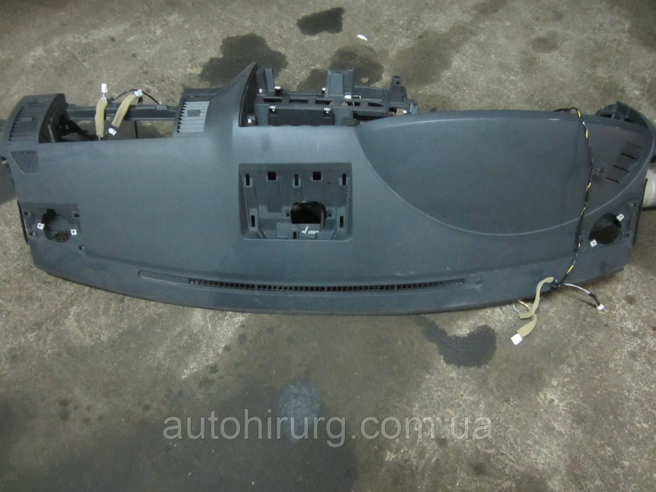 Торпедо з AirBag Toyota Tundra (55302-42010), фото 1