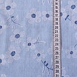 Котон жакард із білими квітами на ніжному блакитному тлі, ширина 145 см, фото 3