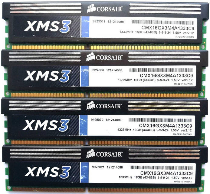 Комплект оперативной памяти Corsair DDR3 16Gb (4x4Gb) 1333MHz PC3