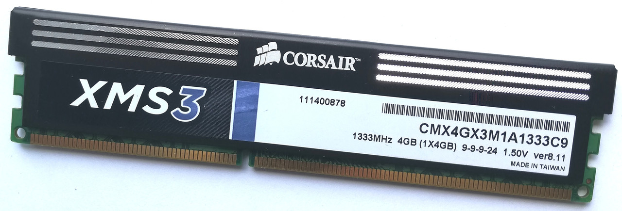 Игровая оперативная память Corsair DDR3 4Gb 1333MHz PC3-10600U CL9 (CMX4GX3M1A1333C9) Б/У
