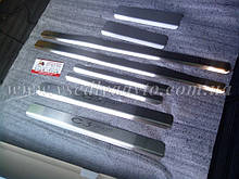 Захист порогів - накладки на пороги Citroen C3 Picasso з 2009- (Standart)