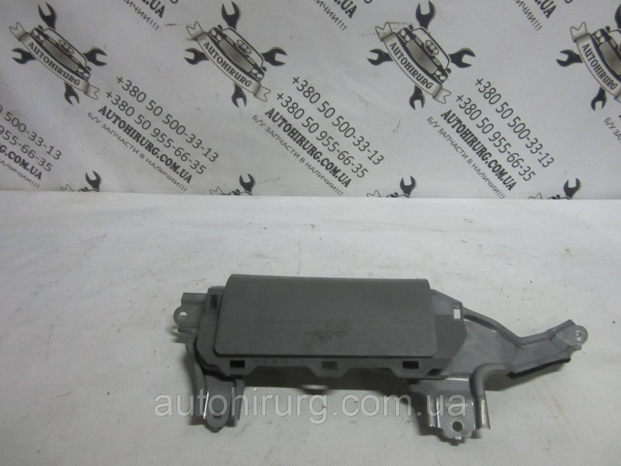 Пасажирський AirBag у ноги Toyota Tundra, фото 1