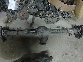 Задній міст Toyota Tundra