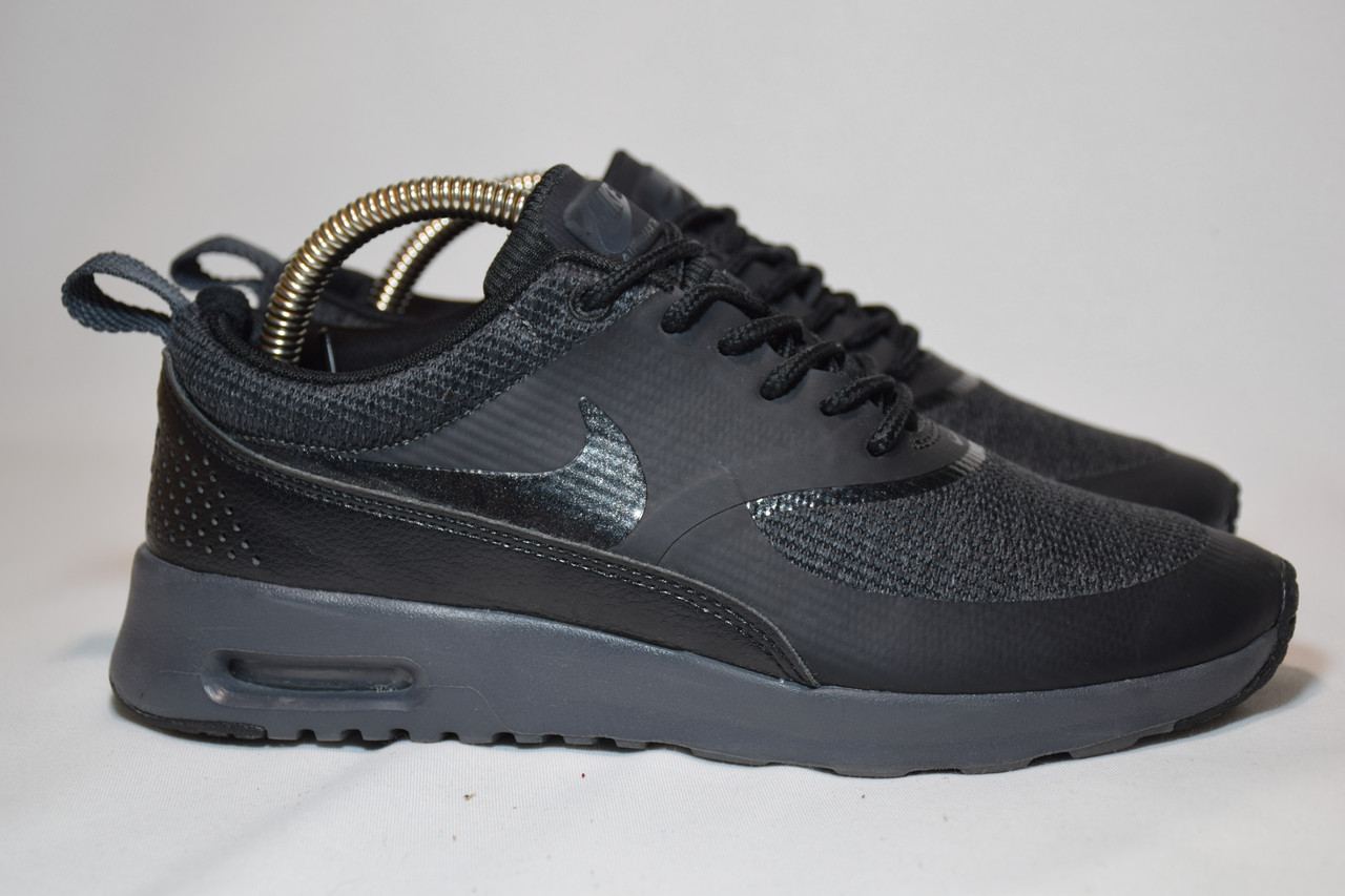 Nike air max thea all black hotsell
