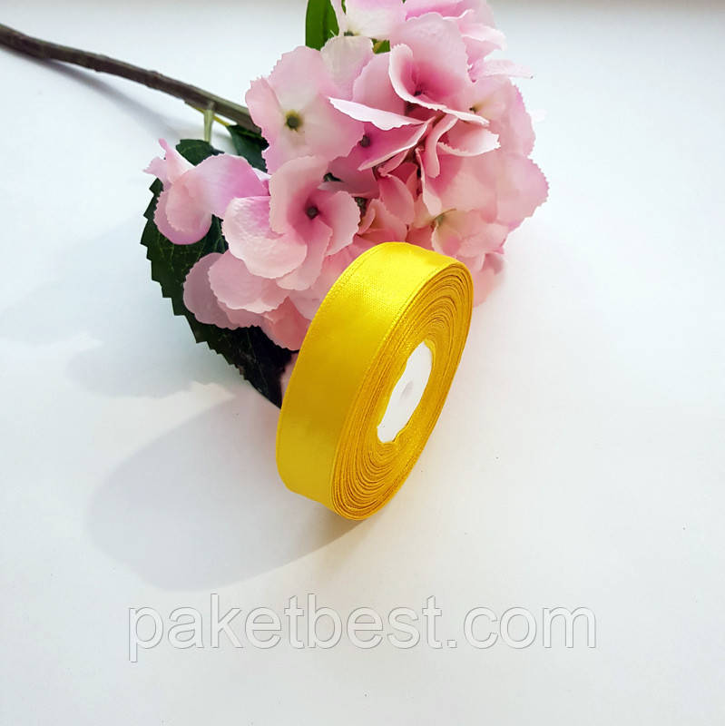 Стрічка атласна 2,5 см/33м Жовта