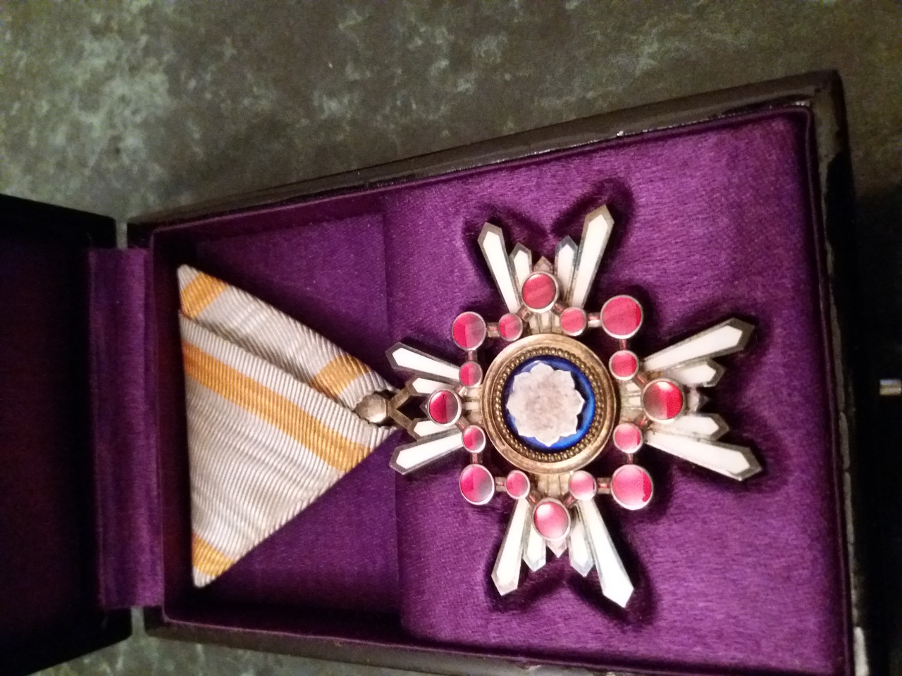 Орден Священого скарби. Японія. V ступеня