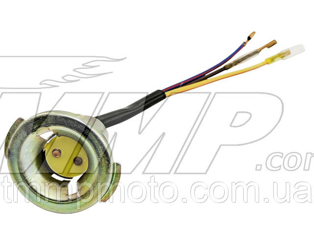 Патрон в фару (2 уса, 3 провода)