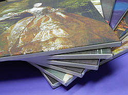 Натяжка полотна на підрамник.Підрамник оптом.