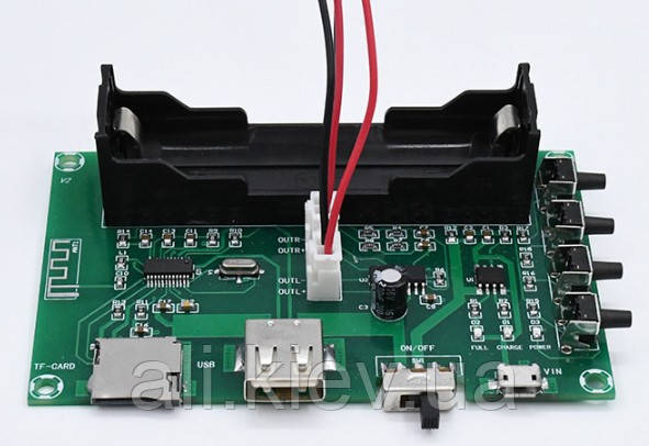 Підсилювач звуку 2*5Вт з Bluetooth мультиплеєр USB TF Слот для акб 18650.
