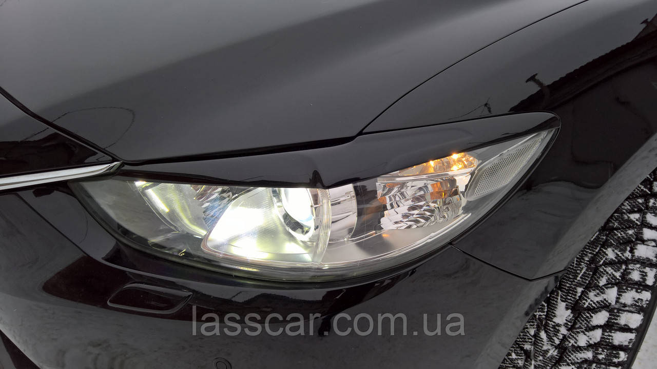 Накладка на фари Вії LASSCAR на Mazda 6