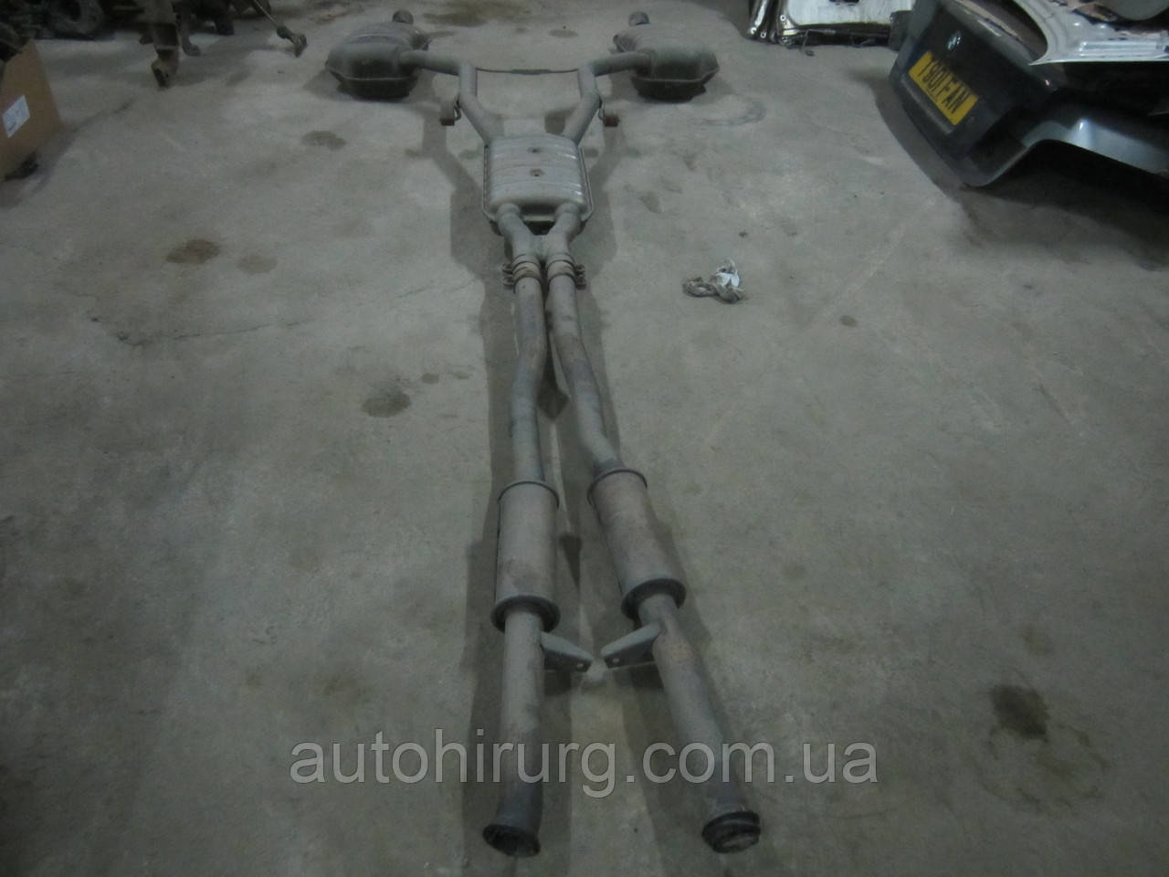 Глущик AUDI A8 D3 (4E0253612 / 4E0253411)