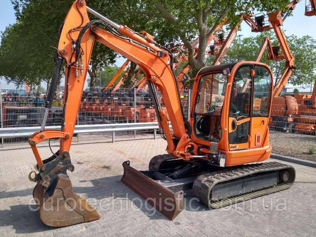 Мініекскаватор JCB 8050 ZTS.