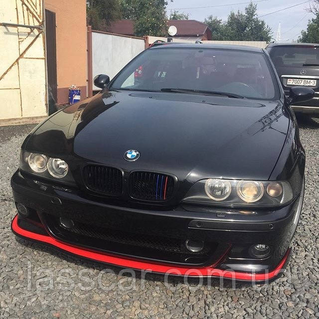 Кільця (повітрянозабірники) у решітку переднього бампера на BMW E39