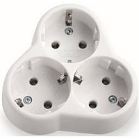 Розетка 3 з з/к VIKO