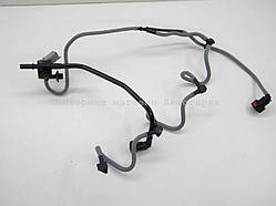 Шланг обратки з клапаном обратки на форсунки для Рено Майстер II 2.5 dCi 06->RENAULT (Оригінал) 8200503234