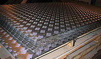 Лист алюминиевый рифленый АМЦН2, размер 3,0х1500х4000 мм