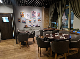 Серветниця "Листок" в ресторані "Balkan'Sky" 2