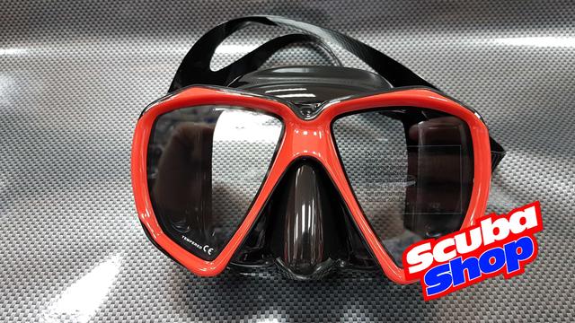 Маска Bare Duo для підводного плавання, чорно-червона Маска Bare Duo для підводного плавання, чорно-червона