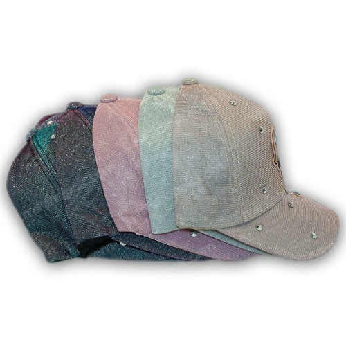 Кепка с ниткой LOL