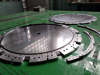 Колесо суцільне