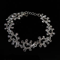 Жіночий браслет під срібло