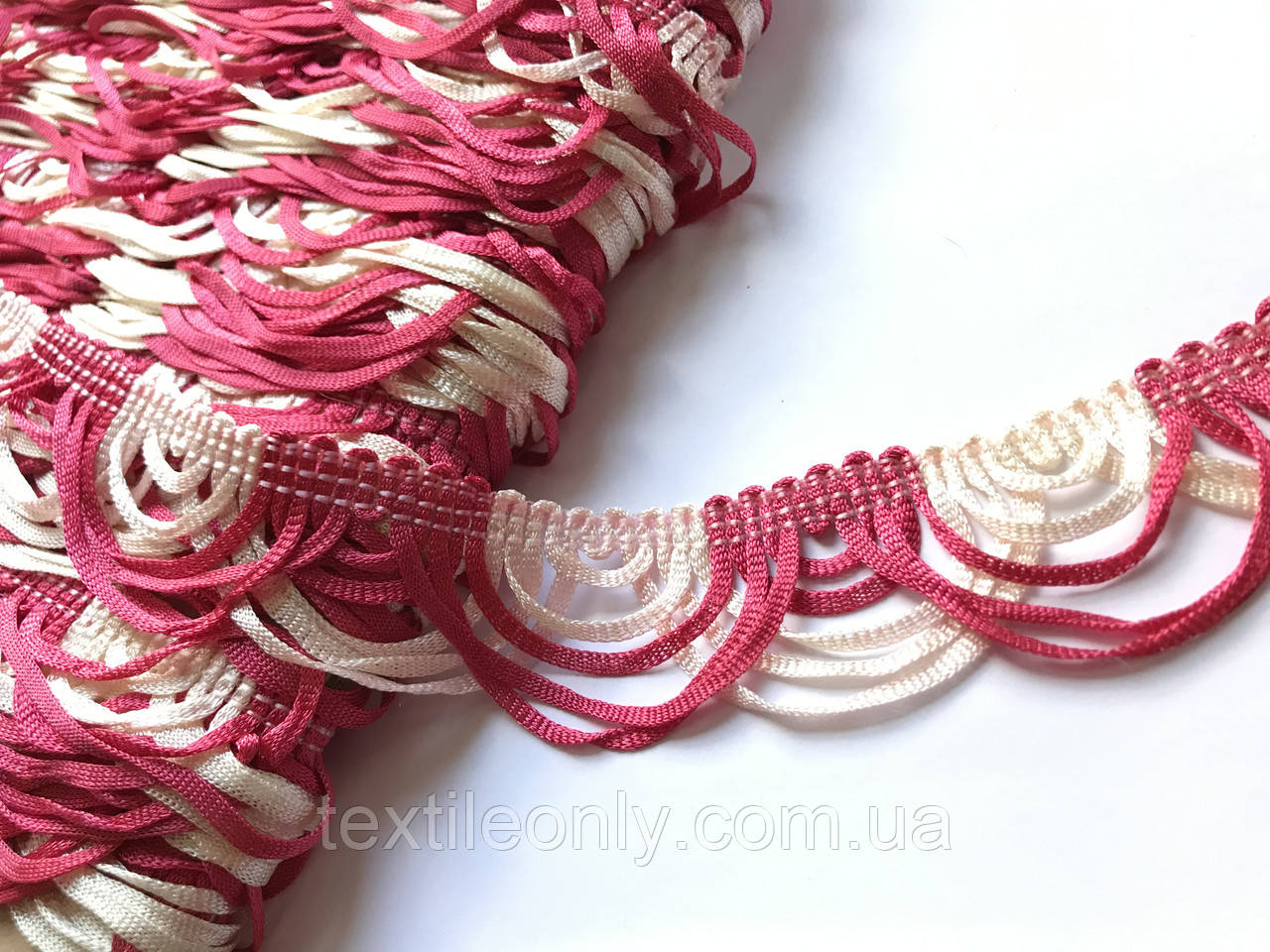 Бахрома для штор із кольором червоний із білим 4.5 см