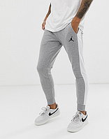 Мужские спортивные штаны Jordan с лампасами серые