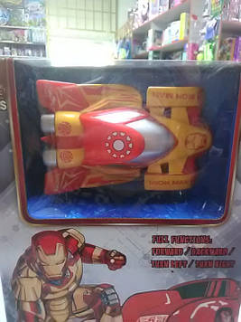 Антигравітаційна машинка їздить по стінах