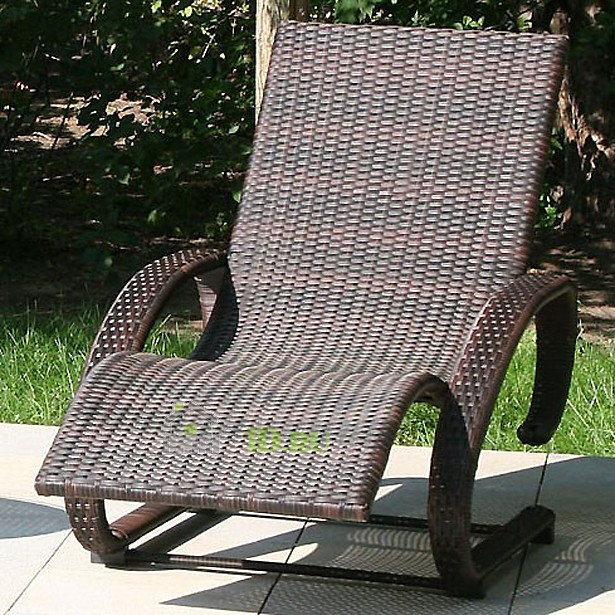 Крісло лежак з техноротангу LARGO