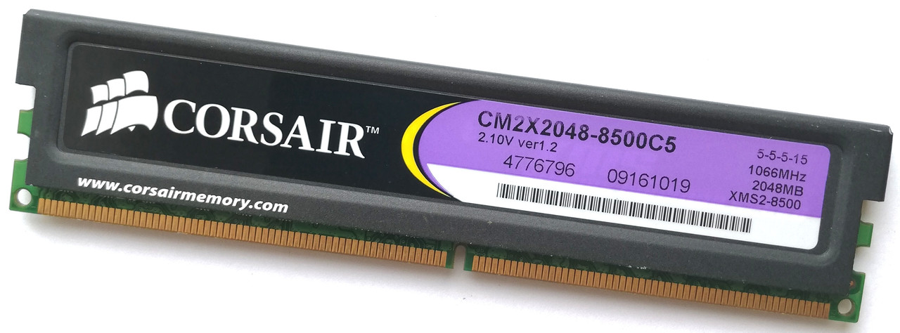 Ігрова оперативна пам'ять Corsair DDR2 2 Gb 1066 MHz PC2 8500U CL5 2R8 (CM2X2048-8500C5) Б/В