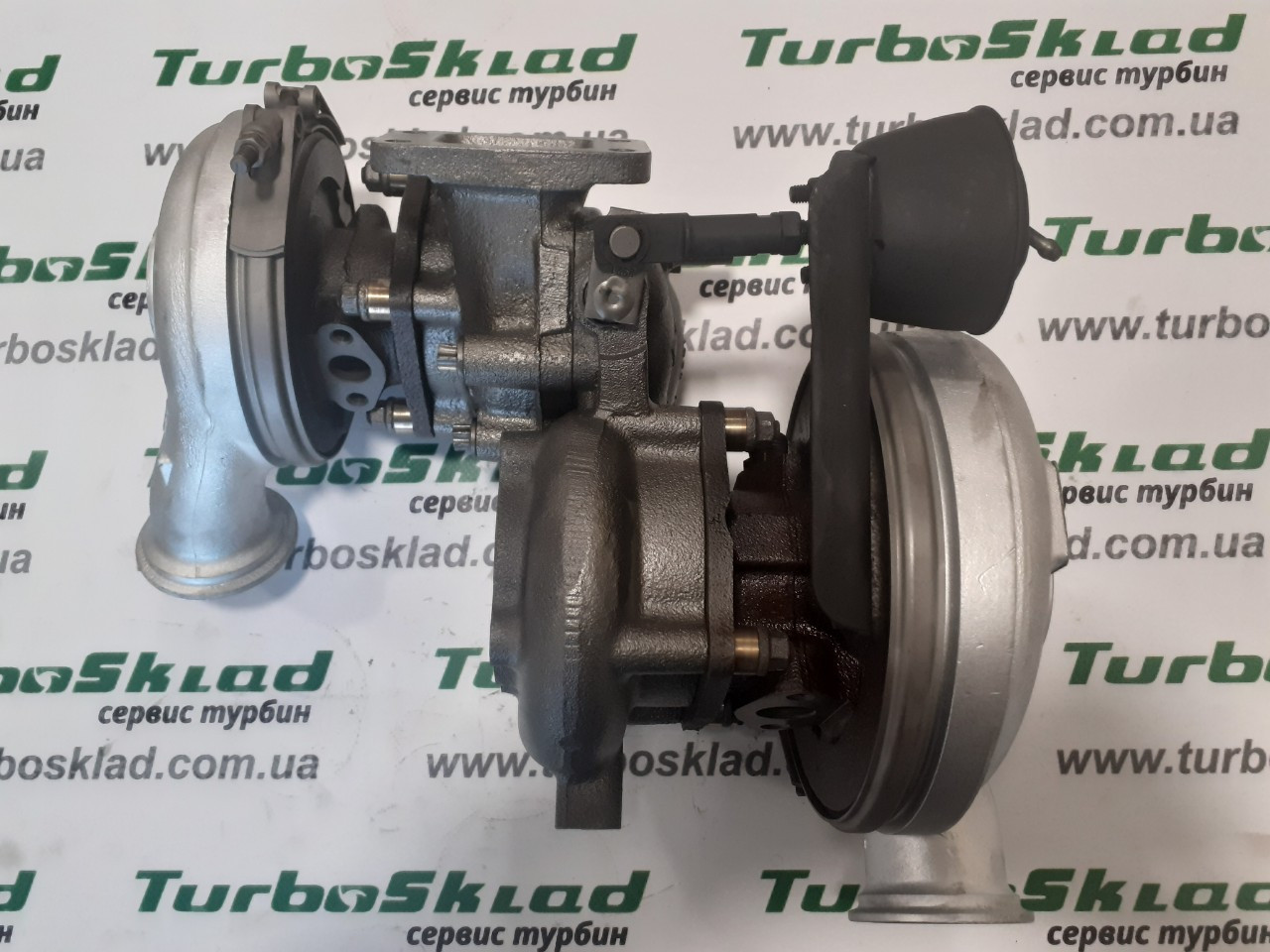 Турбина MAN Truck Bi-Turbo 4.6D BorgWarner R2S 11509880012 + 12649880072