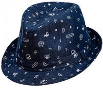 Капелюхи, панами і козирки